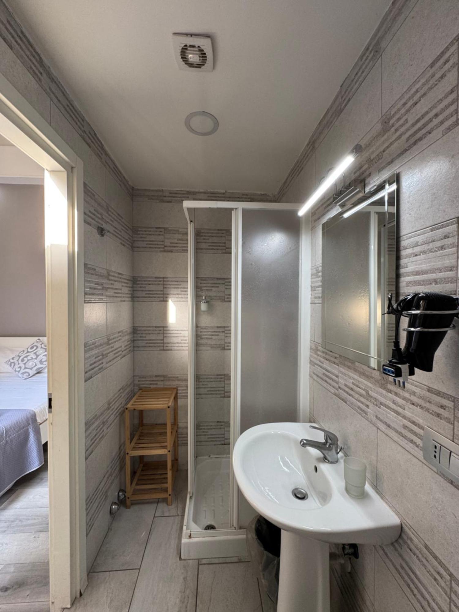 Bed and Breakfast Adda passa a nuttat Napoli Esterno foto