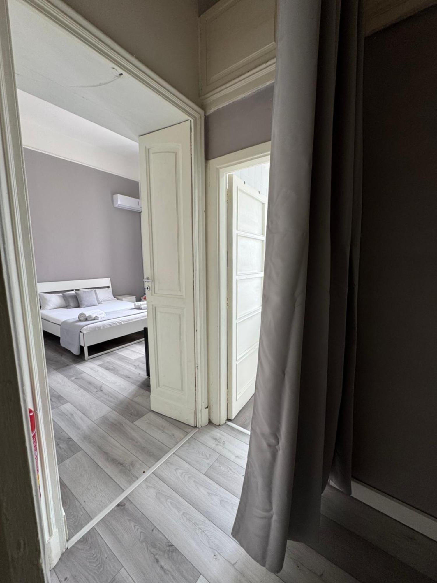 Bed and Breakfast Adda passa a nuttat Napoli Esterno foto