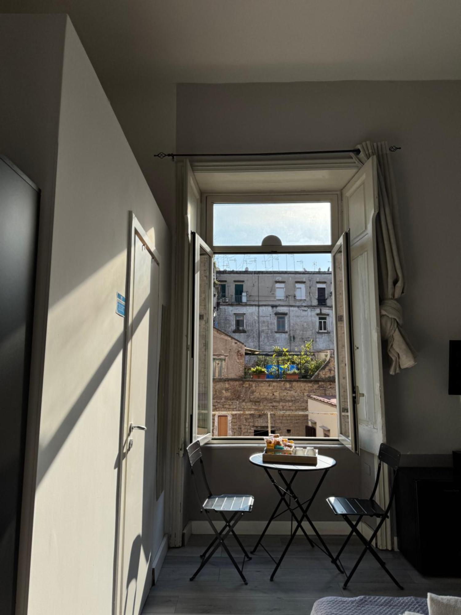 Bed and Breakfast Adda passa a nuttat Napoli Esterno foto